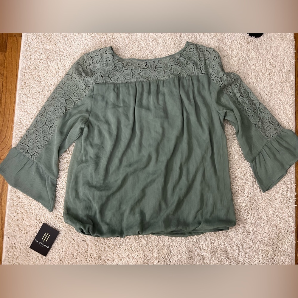 Women’s Petite XL IN Studio Long Sleeve Blouse NWT - Picture 2 of 10